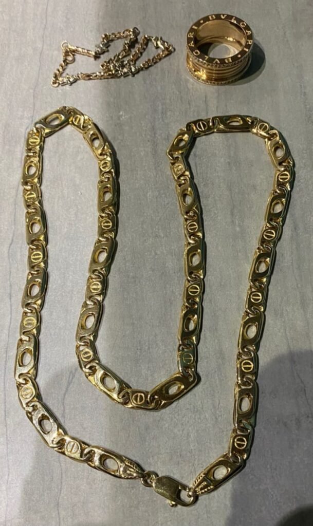 18k gold nyc chain yardena