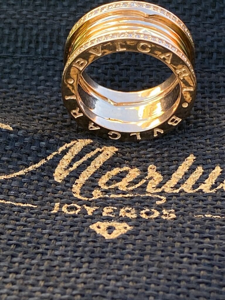 MARLUC Jewelers in NYC 18K GOLD 750 RING bulgari